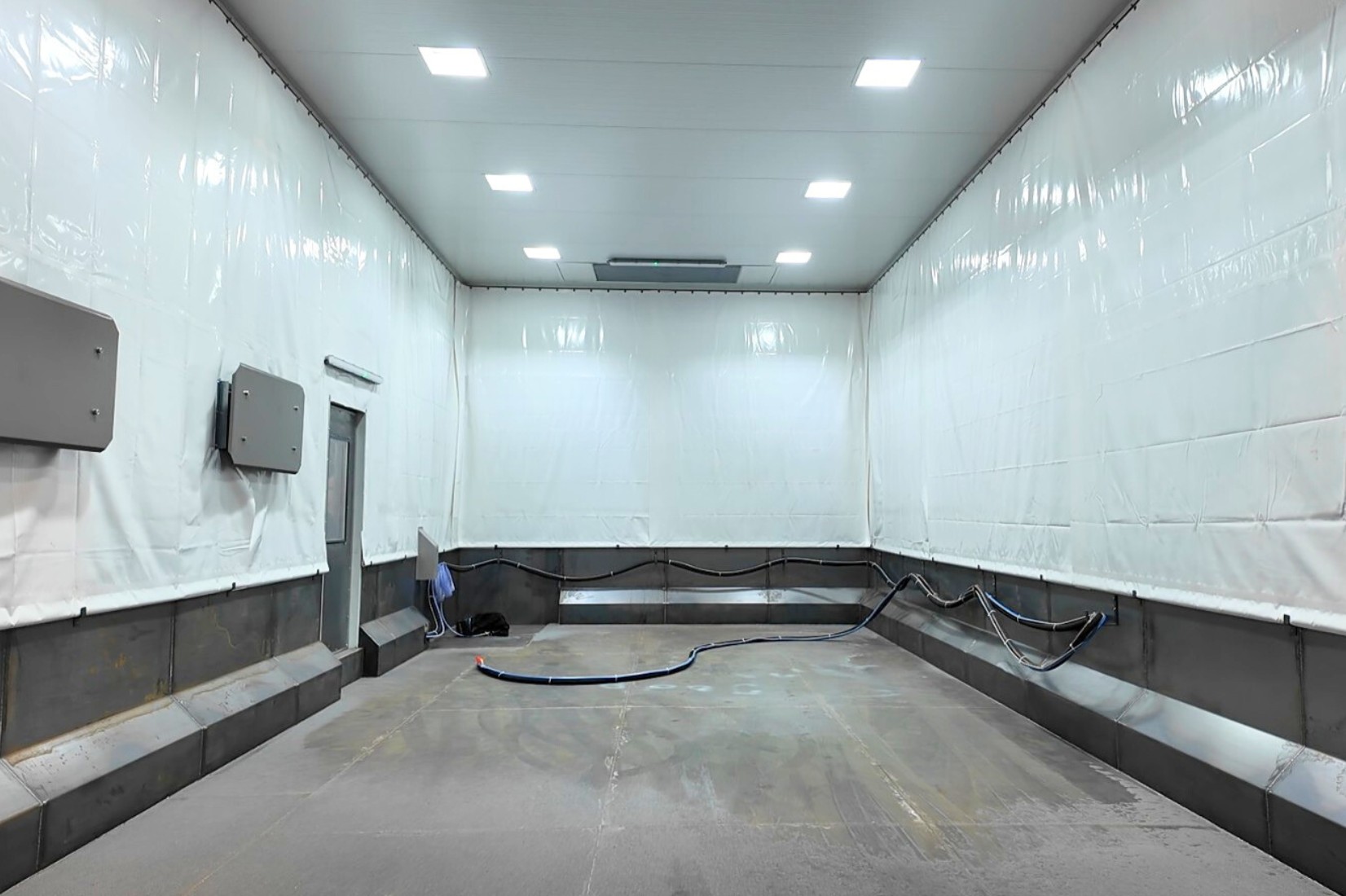 Straalcabine op maat voor Lasbedrijf Alphen: gericht op revisie en snelheid