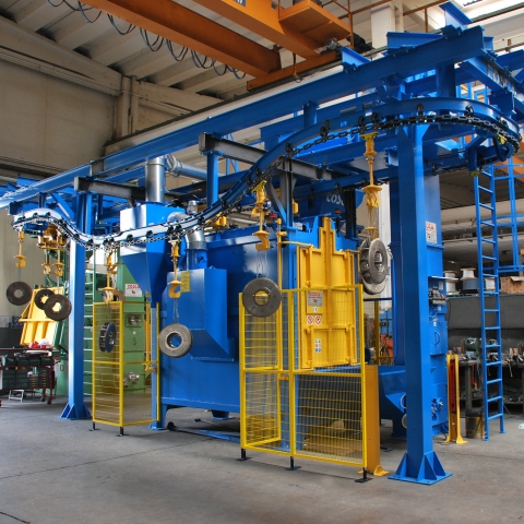 Werpstraalmachine gebruikt door Holland Mineraal